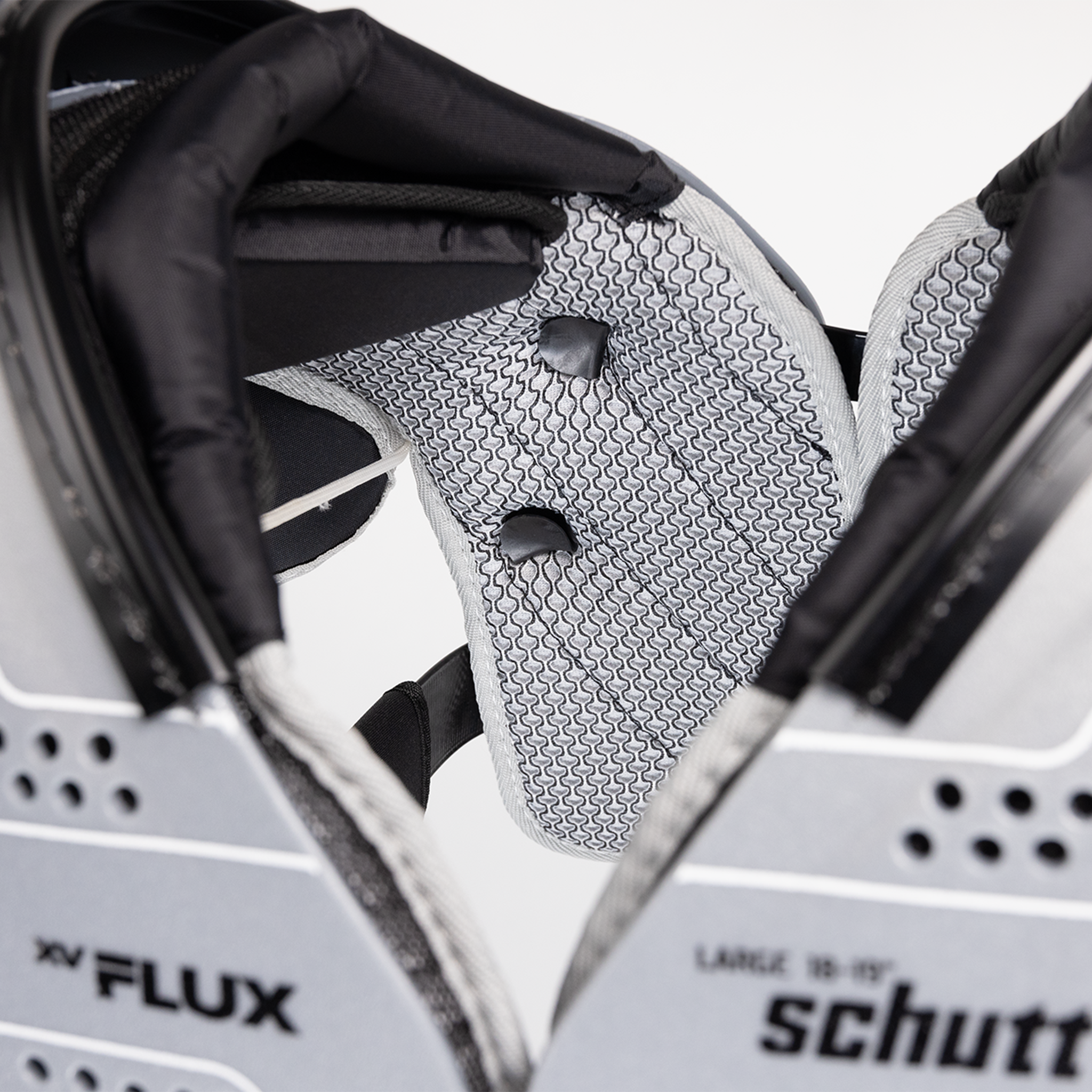 schutt-xv-flux-shoulderpads-gr-e-l-f-r-linemen image 3