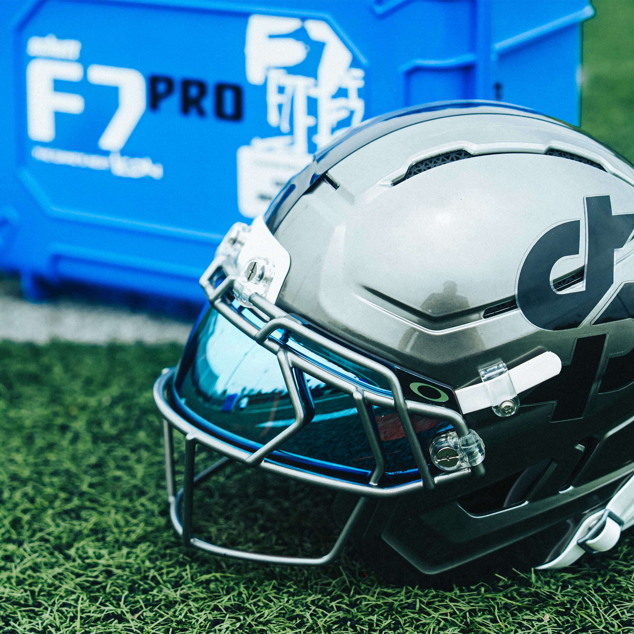 schutt-f7-pro-ultimate-kit-footballhelm-komplettset image 2